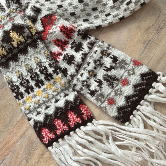 H&M Oversized Scarf - Picture 2 of 5